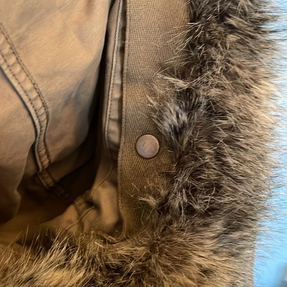 Ann Taylor Loft brown utility jacket women’s XL hood, removable fur, adjustable - Picture 7 of 8